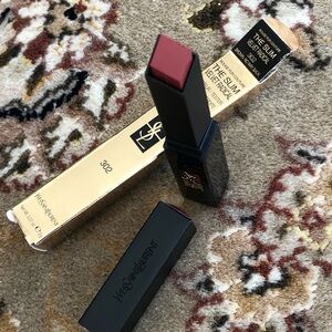 NIB YSL Beaute the slim velvet radical lipstick color 302